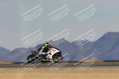 media/Dec-16-2023-CVMA (Sat) [[bb38a358a2]]/Race 6 Formula Twins-Formula 40 UL/